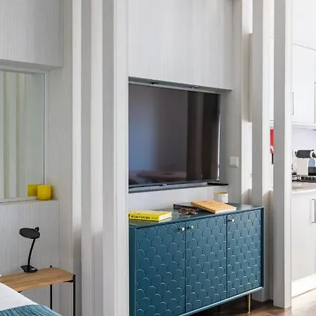 Marina Club Apartment